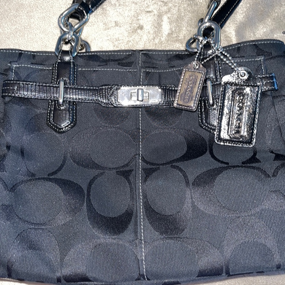 AUTHENTIC COACH Chelsea Signature Jayden Carryall Shoulder Bag
